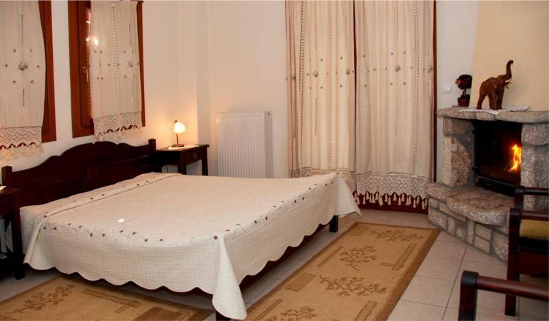 To Balkoni Tis Limnis Plastira Neochori  Room photo